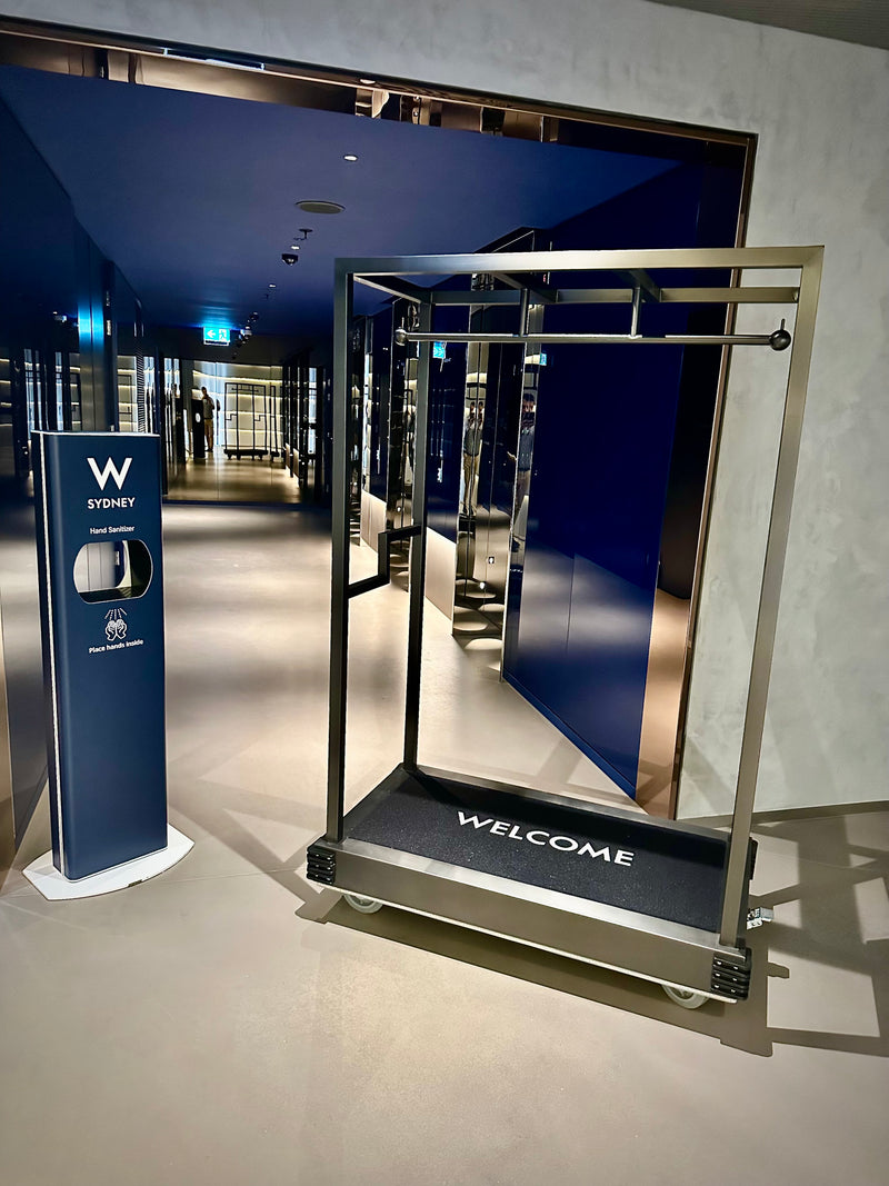 Load image into Gallery viewer, Wagen Custom bellboy trolley
